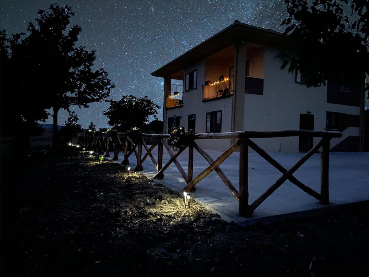 Bed and Breakfast Il Rifugio Delle Stelle Castelgrande Esterno foto