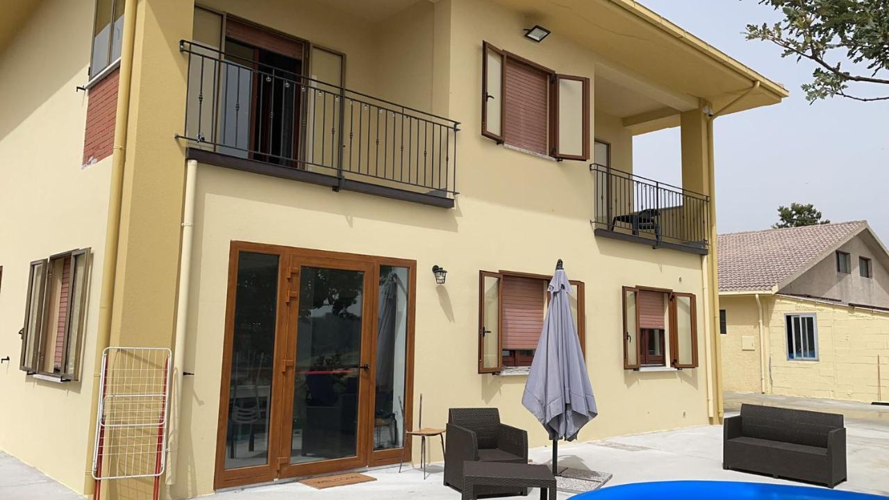 Bed and Breakfast Il Rifugio Delle Stelle Castelgrande Esterno foto